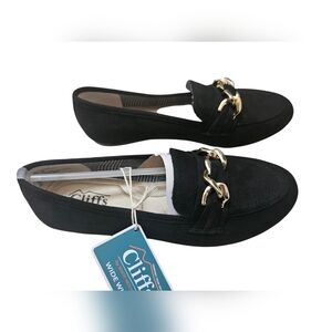 New in Box Cliffs by White Mountain Gainful Loafer Flat Black Suedette 6.5 Wide